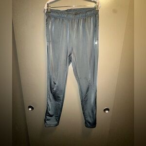 XERSION Mens M Joggers Running Pants Gray Quick DRI Side Stripe Athletic